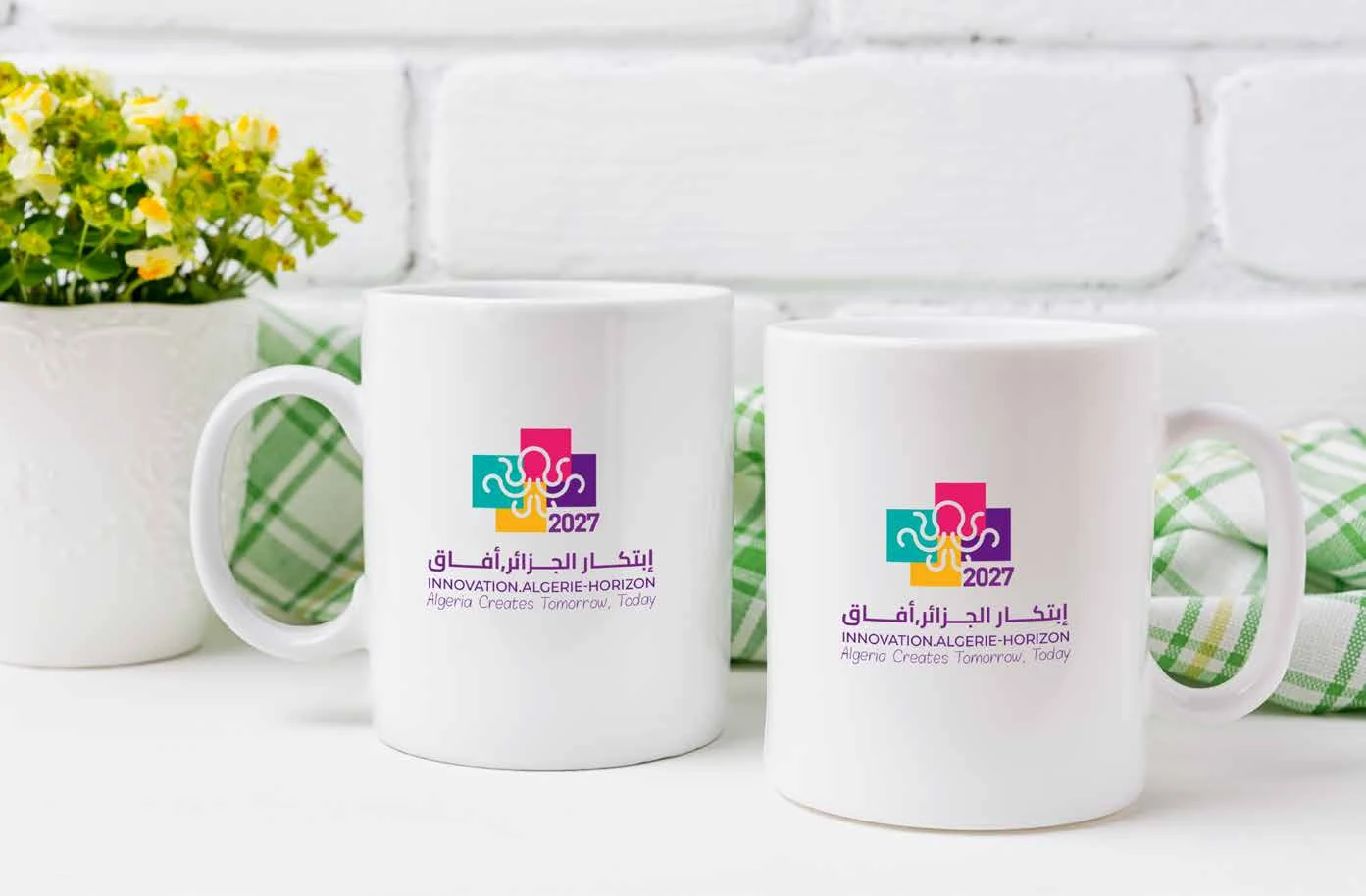 Mugs portant l’identité Innovation Algeria.